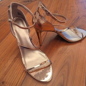 Chic dark gold heels